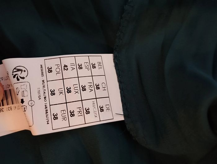 Jupe mi-longue plissée satinée Promod taille L - photo numéro 7