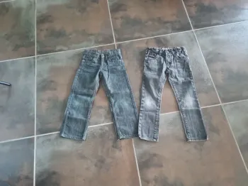 Lot 2 jeans