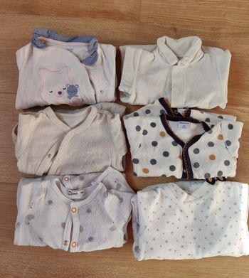 Lot 6 pyjamas mixtes 1 mois