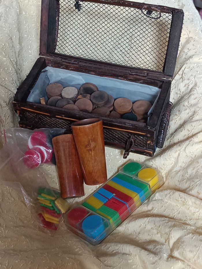 Lot jetons et accessoires
