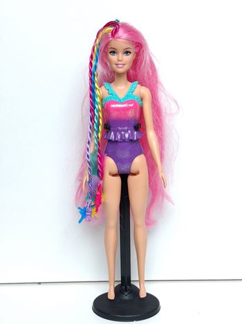Poupée mattel Barbie Dreamtopia  Princesse Tresses Magiques cheveux rose hnj06