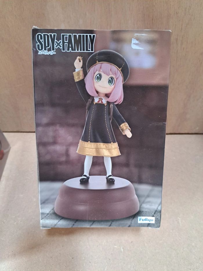 Anya Forger figurine spy x family manga furyu - photo numéro 2