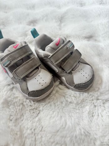 Basket Nike taille 20