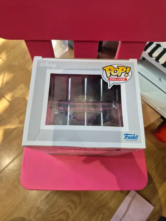 Funko pop Disney villains ursula on throne 1089 - photo numéro 5