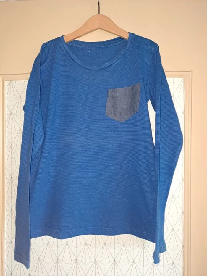 T-shirt Garçon ML  bleu influx étiquette coupée 8-10 ans 1 mini accroc prix mini - photo numéro 3