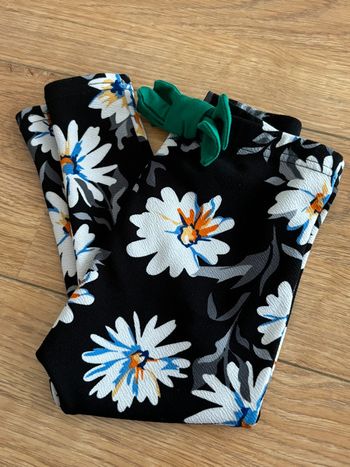 Leggings à fleurs 2-3 ans
