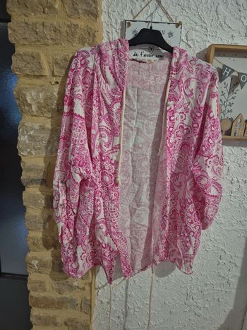 Jolie veste mi-saison légère avec capuche Made in Italy taille 44/46