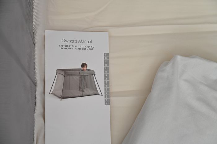 BabyBjörn lit parapluie de voyage Travel Cot Light - photo numéro 5