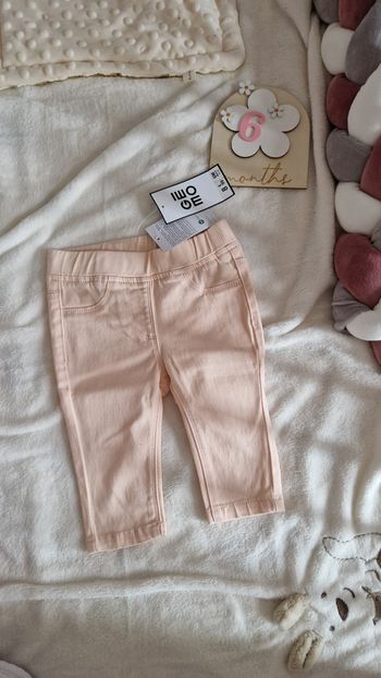 Lot 6 mois bébé fille