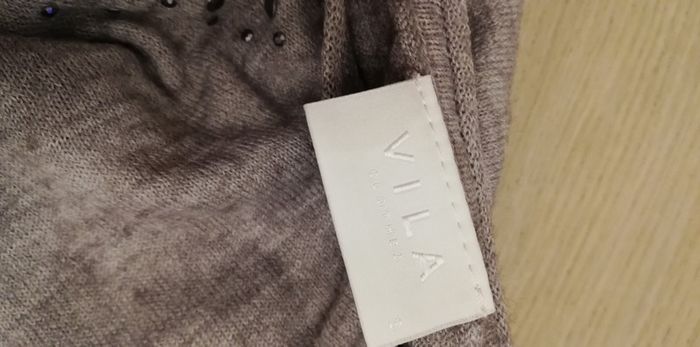Pull avec étoile - photo numéro 4