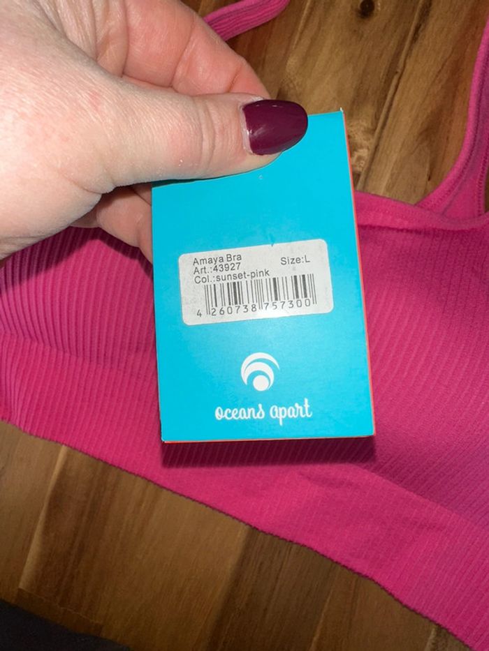 Brassière de sport taille L oceans apart neuve - photo numéro 3