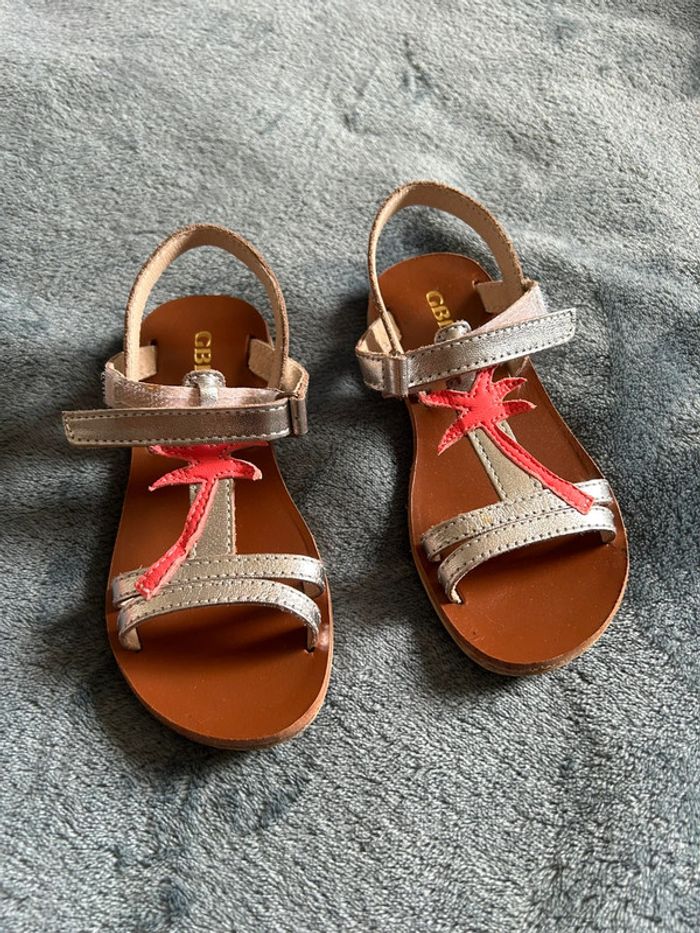 Nu pied GBB
