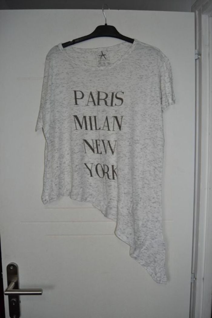 t shirt asymétrique