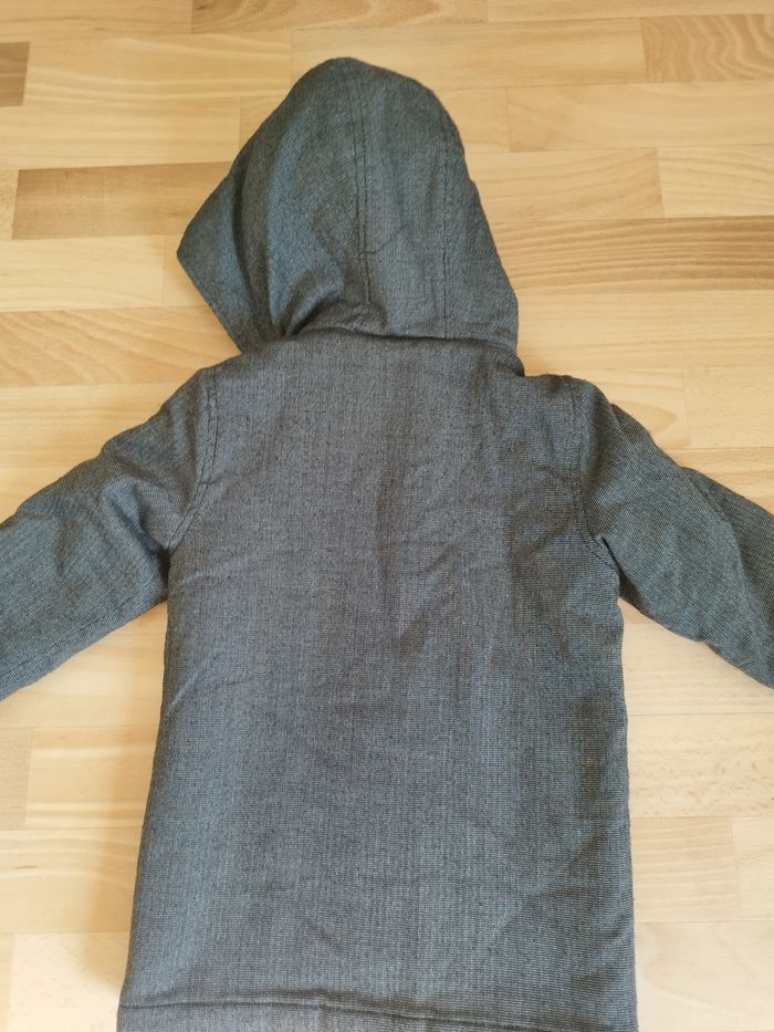 Manteau long avec capuche gris garçon 4 ans Kiabi - photo numéro 4