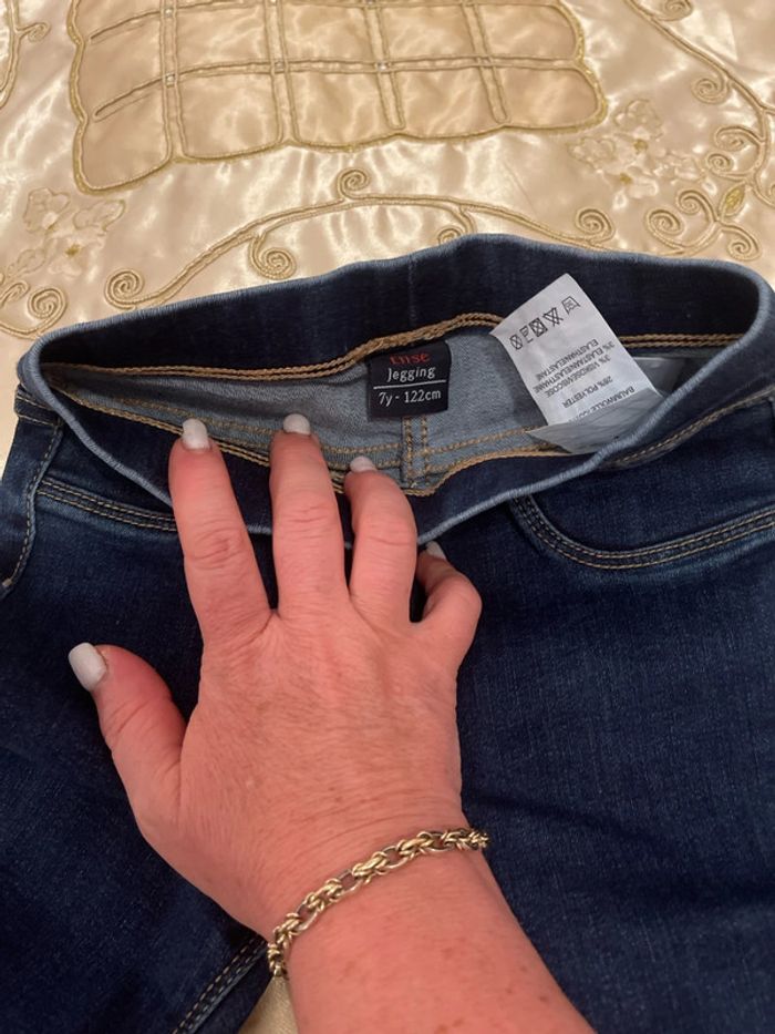 Jeans taille 7-8 ans fille - photo numéro 2
