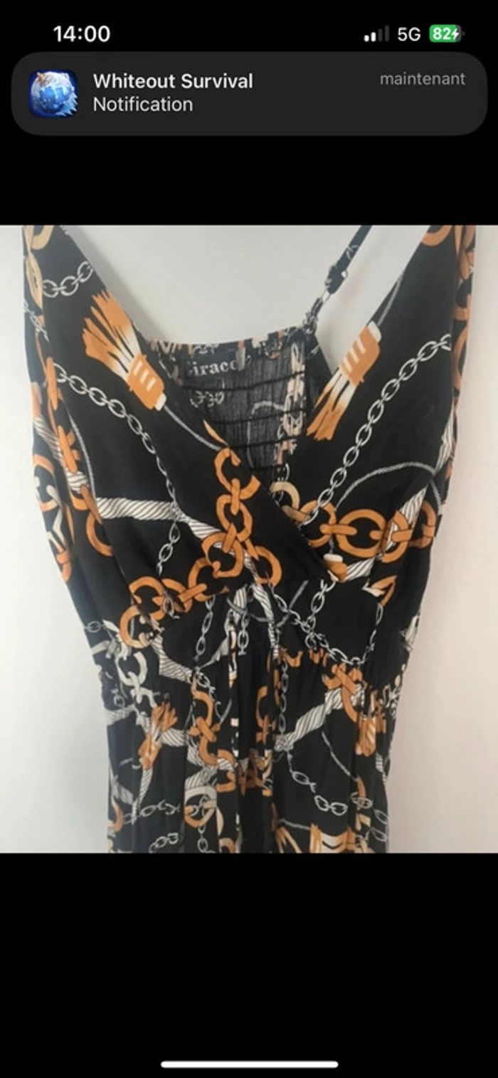 Robe noire bretelles réglables motif chaînes dorées taille M/L - photo numéro 3
