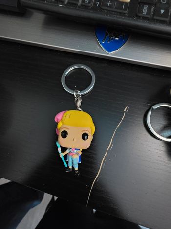 Porte clé pop Disney