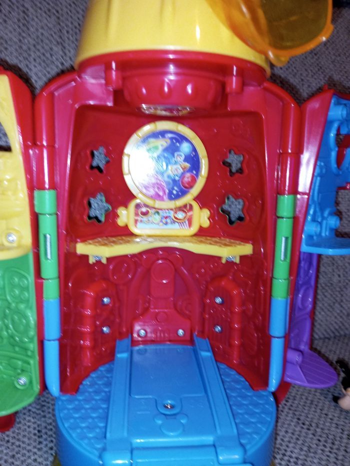 Mickey Fusée - photo numéro 6