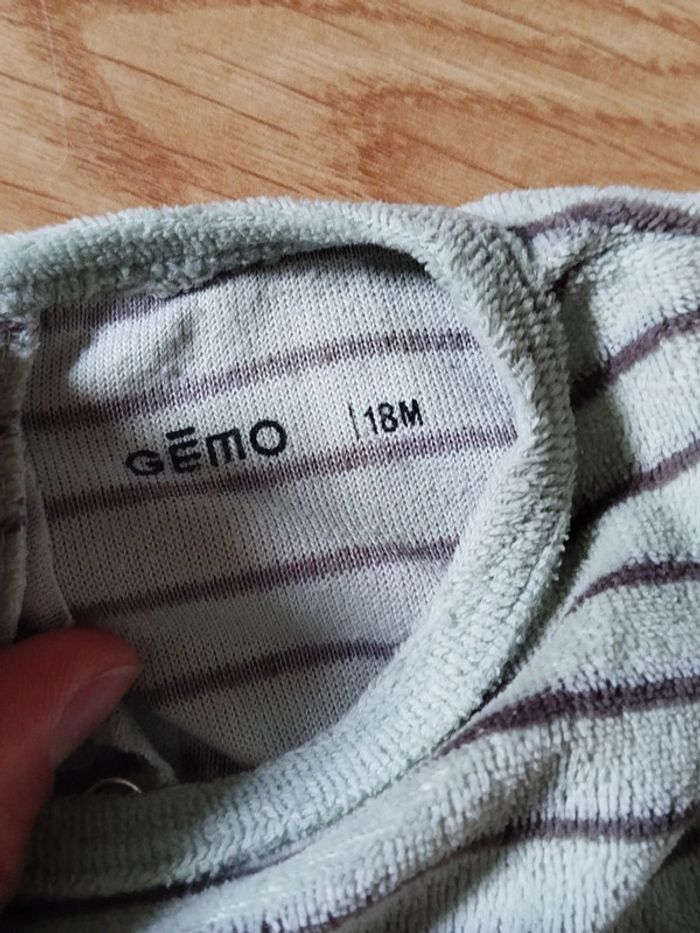 Pyjama - photo numéro 2