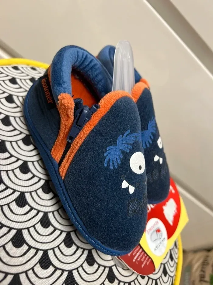 Chaussons isotoner - photo numéro 2