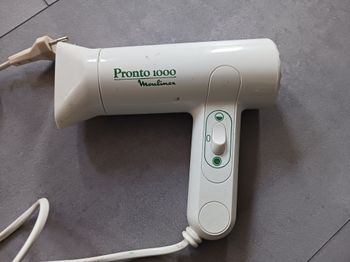 seche cheveux blanc Pronto 1000 Moulinex Neuf