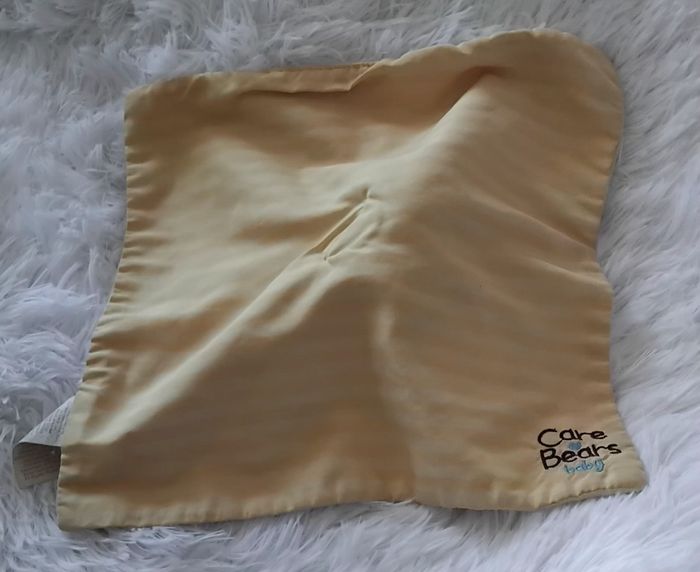 Doudou bisounours carré plat jaune - soleil - care bears - photo numéro 2