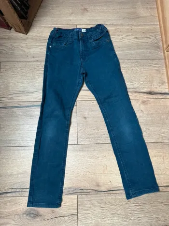 Pantalon okaidi taille 8 ans