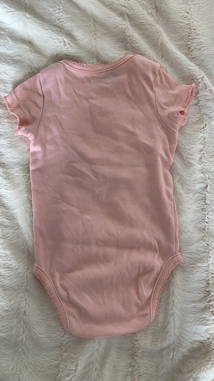 2 bodies - photo numéro 3