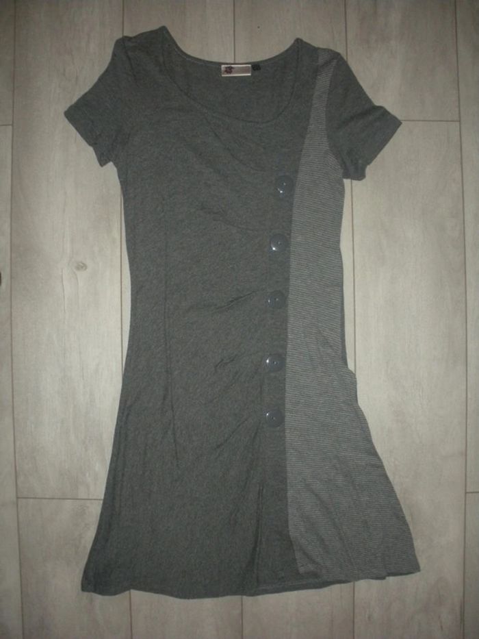 Robe grise pour femme taille 38