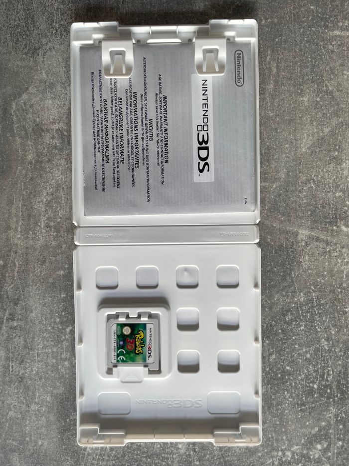 Jeu pour Nintendo 3DS, Les lapins crétins 3D en français. - photo numéro 2