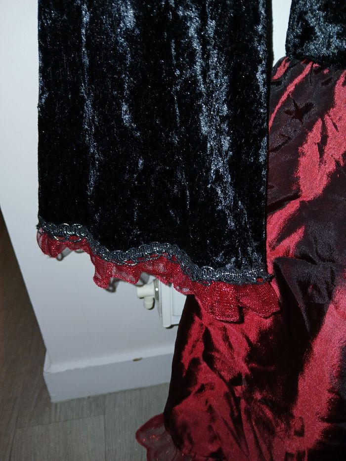 Robe fille déguisement vampire ou autre 9 - photo numéro 3