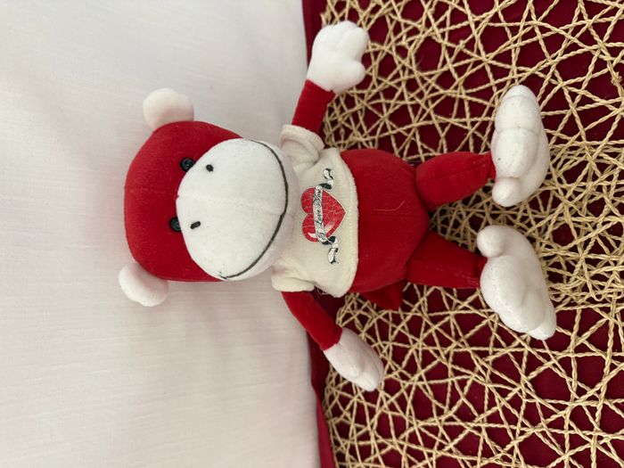 doudou singe rouge , blanc - photo numéro 2