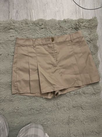 Jupe- short beige |Pull and bear 
