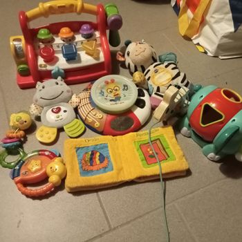 Lot de jouets