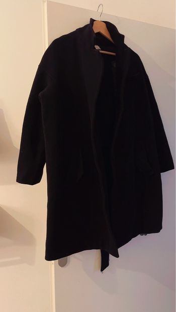 Manteau mi long noir avec ceinture
