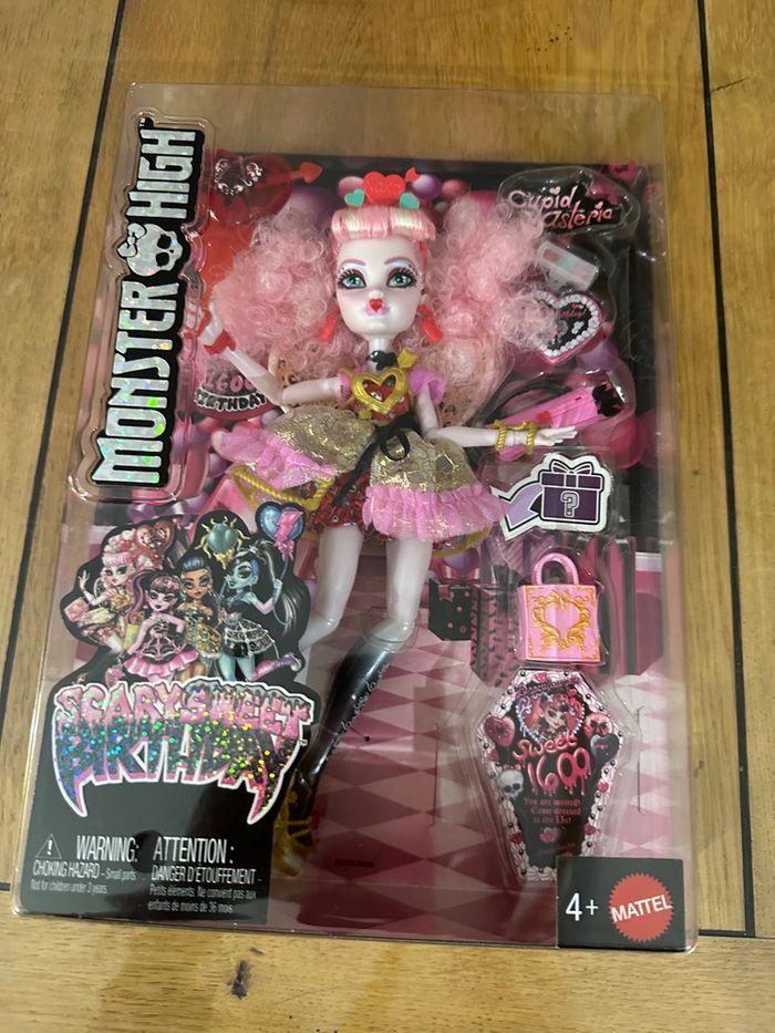 Poupée Monster High Cupid Mattel Neuf