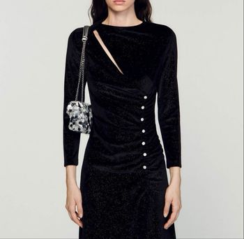 Robe sandro coupe midi noir