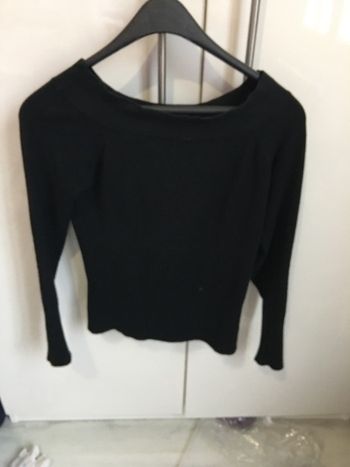 pull noir taille Xs