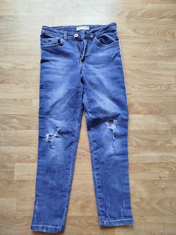 Pantalon taille 11/12 ans 