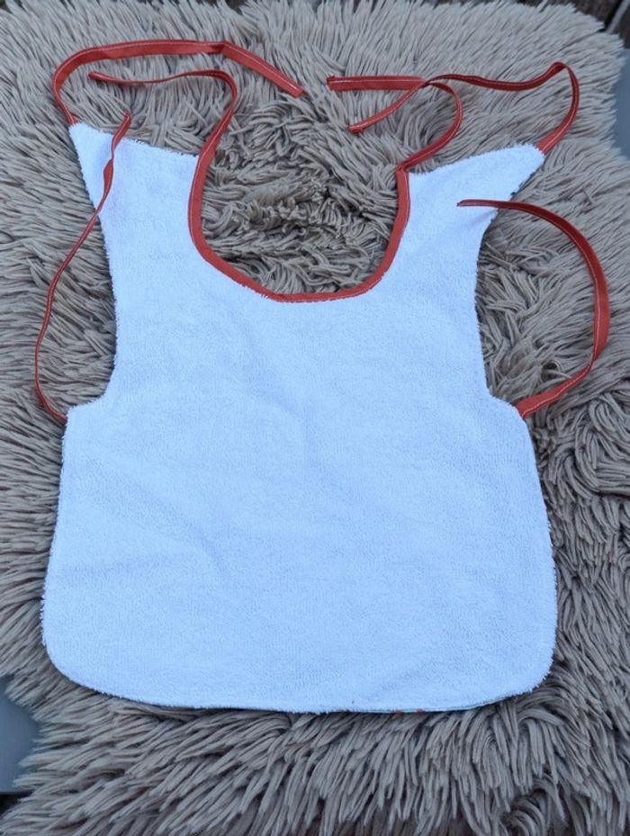 Bavoir tablier artisanale - photo numéro 2