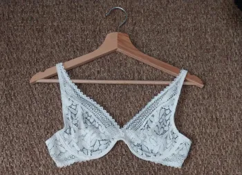 Soutien gorge blanc à dentelle Tam Tam 90B