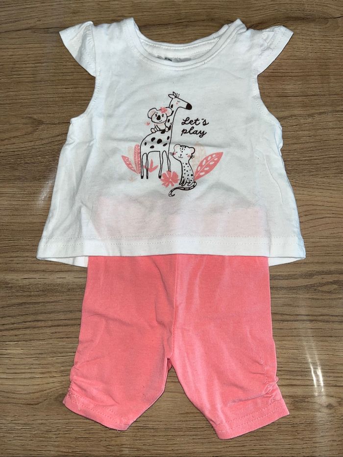 Ensemble bébé 1 mois
