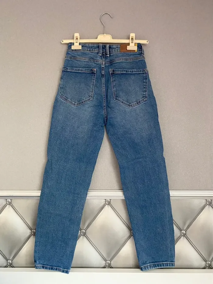 Jean taille haute bleu Stradivarius XS - photo numéro 2