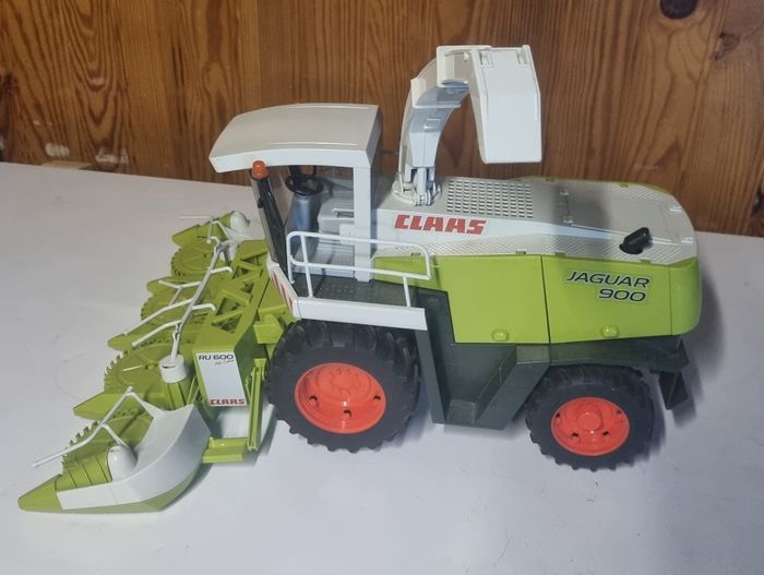 ensileuse à maïs bruder claas jaguar 900 speedstar jouet - photo numéro 1