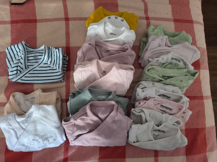 Lot de 16 bodies manches longues 1 mois