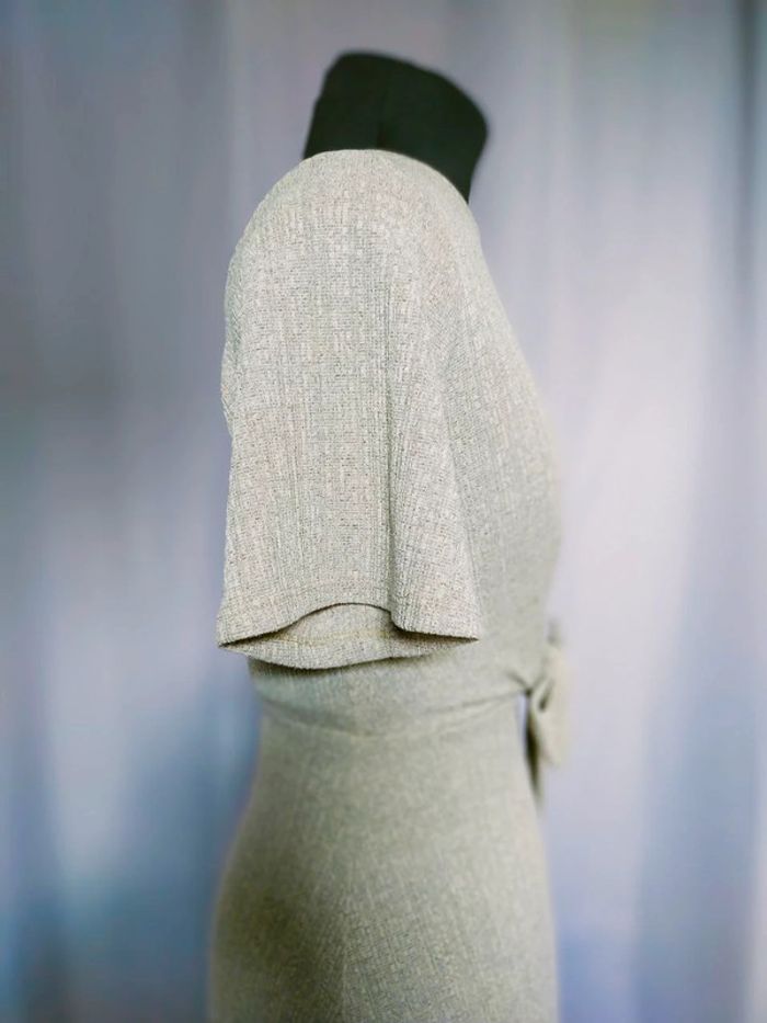 Robe côtelée gris clair avec nœud dos – Pull&Bear – T. XS - photo numéro 4