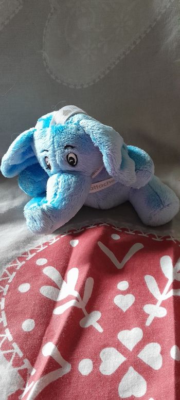 Peluche éléphant