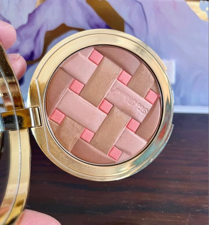 Poudre Too Faced bronzer, blush et highlighter Sweetie Pie