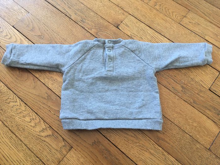 Sweat bébé 6mois - photo numéro 2
