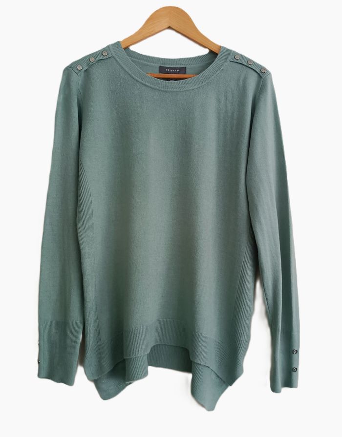 Pull fin vert. Col rond. Primark. Taille 40 / 42